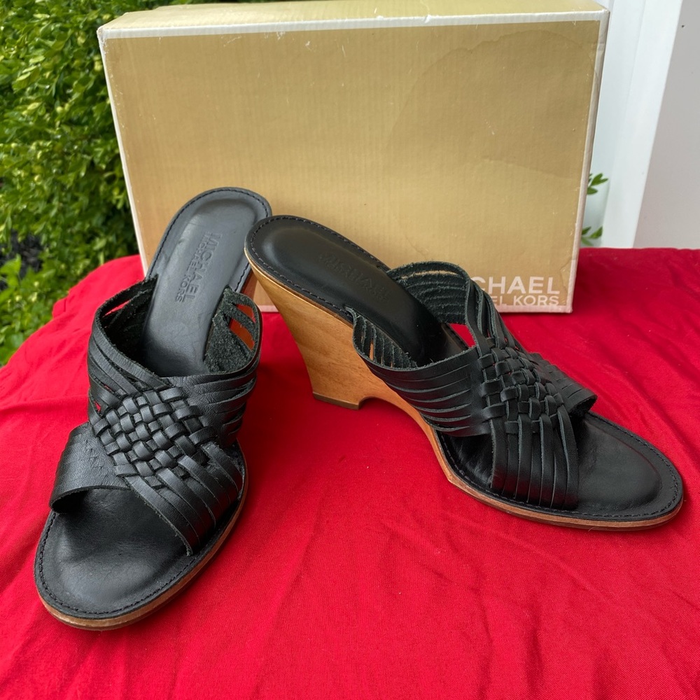 Michael Kors Wedge Sandal Sz 8
